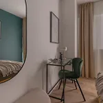 Apartio *