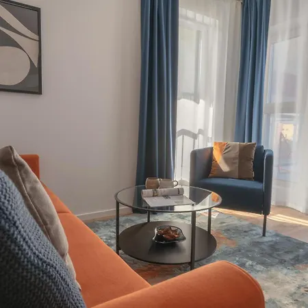 Apartio Apartment *